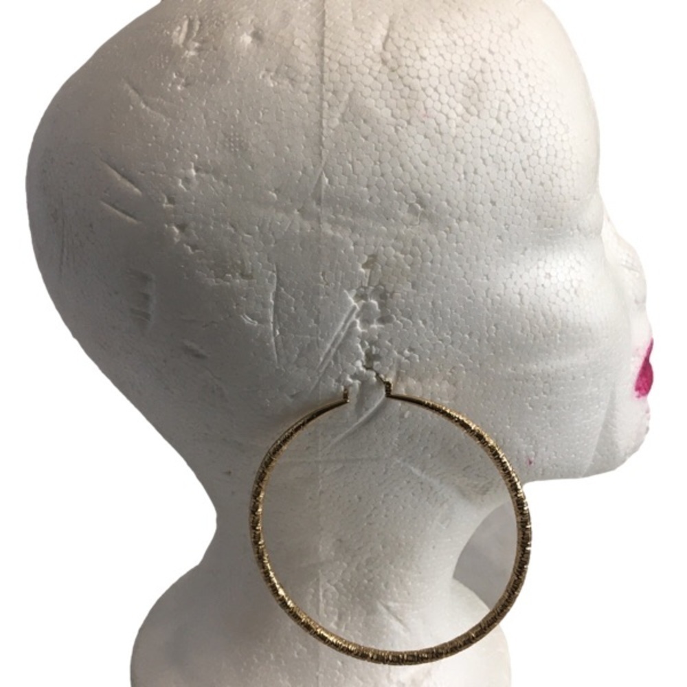 Gold‎ TONE GROOVY HOOP EARRINGS